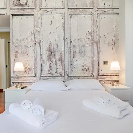 Hot Tub - Private Parking - Park