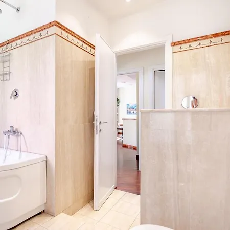 Hot Tub - Private Parking - Park Appartement Rome