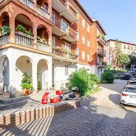 Hot Tub - Private Parking - Park Rome